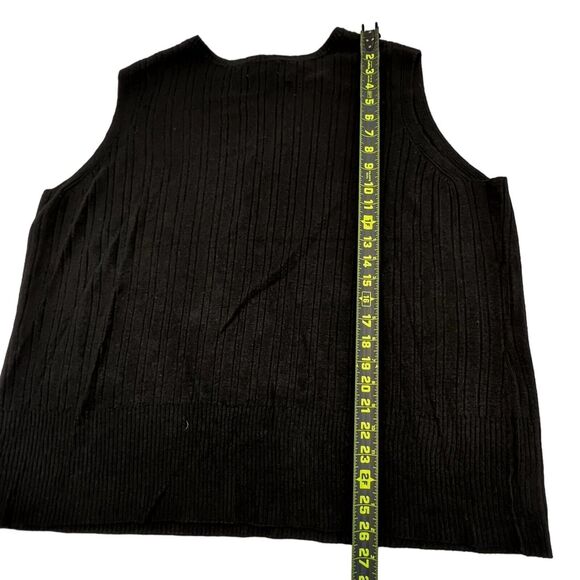 Avenue Women's Size 26/28 Black Sleeveless Sweater Plus Size 100% Acrylic NWT - Picture 6 of 10